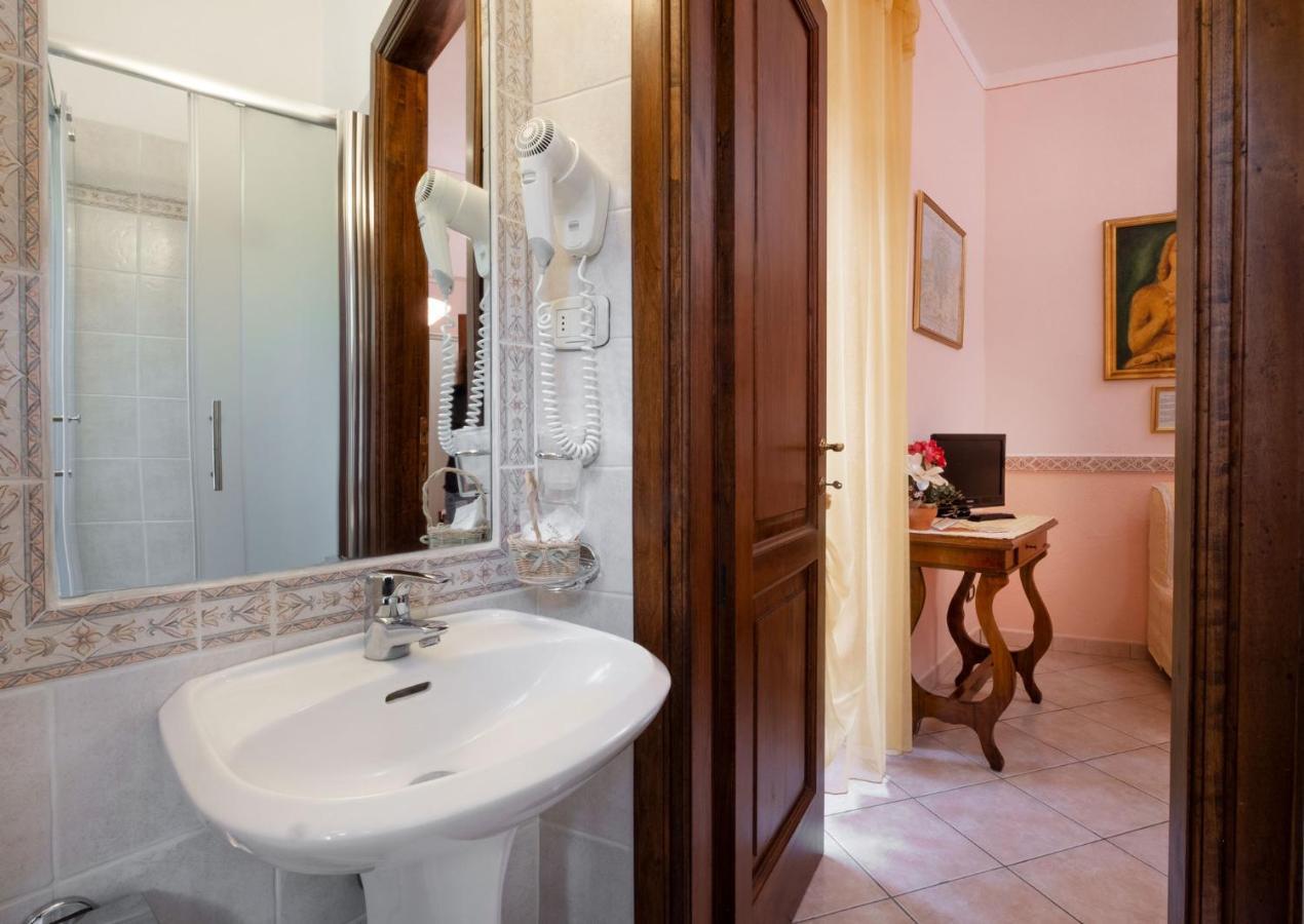 B&B Locanda Il Tufo Rosa Питиляно Екстериор снимка